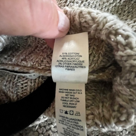 CRAZY HORSE, WOMENS SWEATER. SIZE XL. - Picture 5 of 5